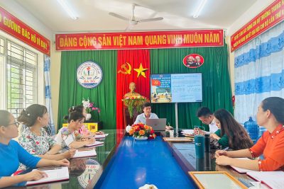 Chi bộ Trường THCS Ba Tô tổ chức sinh hoạt chuyên đề quý III năm 2025: Nâng cao tinh thần trách nhiệm của đội ngũ cán bộ, đảng viên